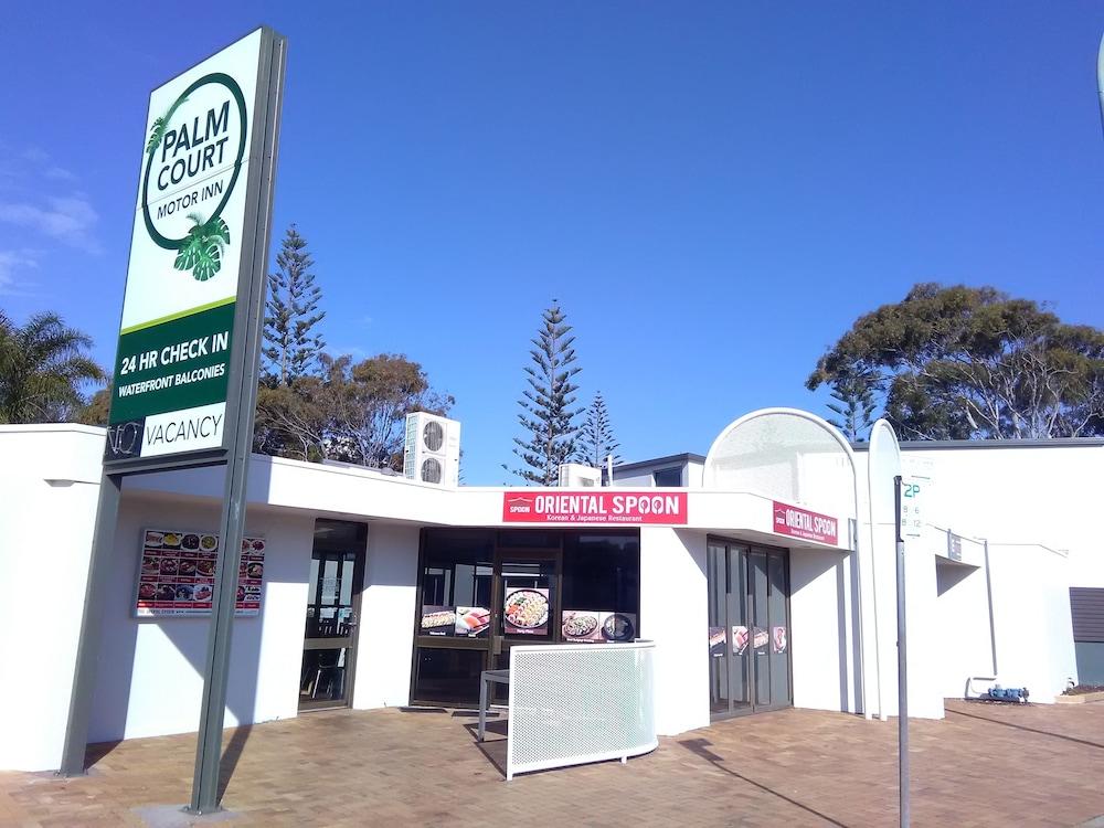 Palm Court Motor Inn Port Macquarie Ngoại thất bức ảnh