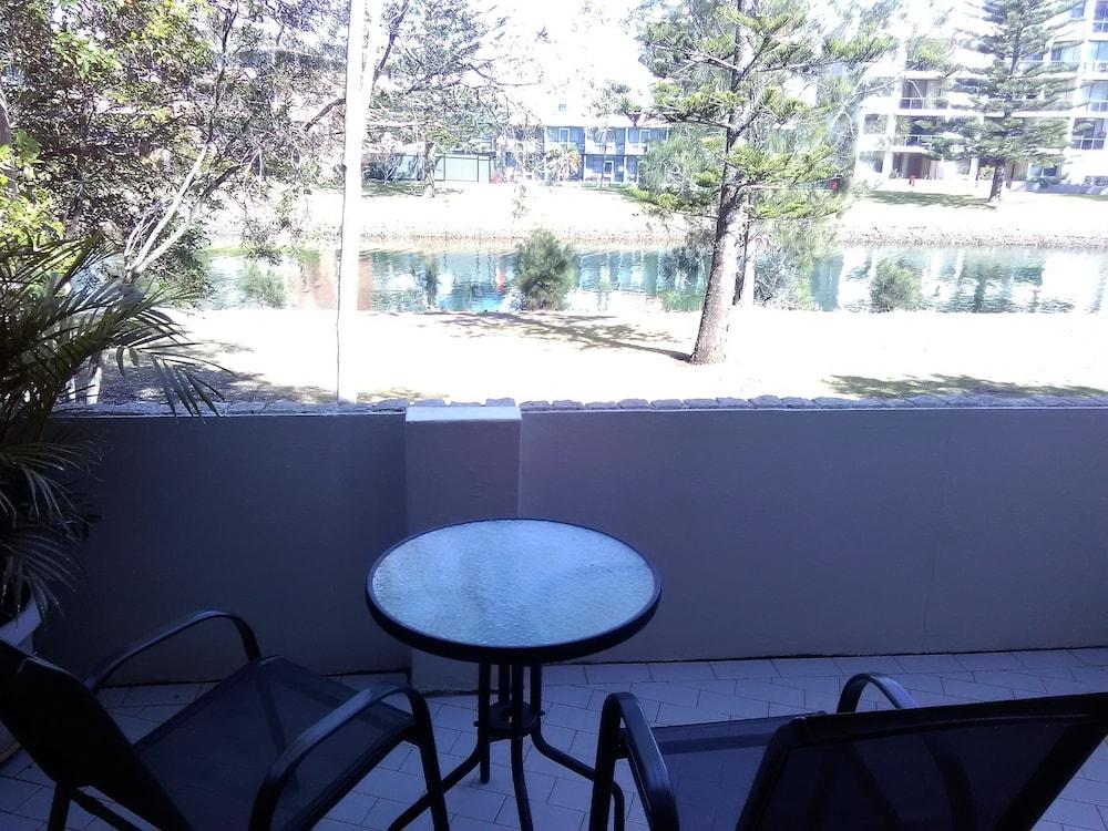 Palm Court Motor Inn Port Macquarie Ngoại thất bức ảnh