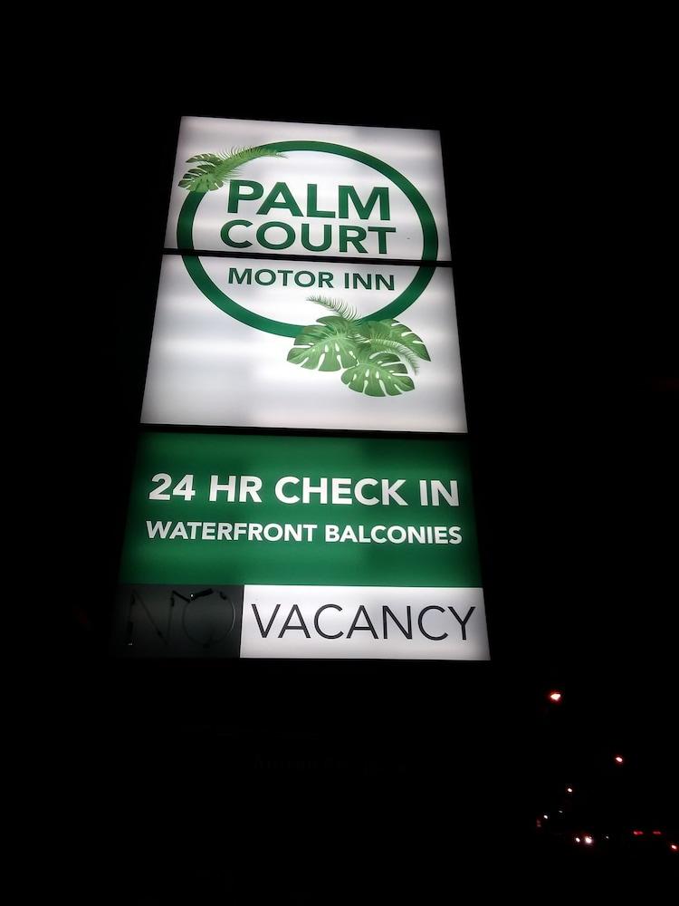Palm Court Motor Inn Port Macquarie Ngoại thất bức ảnh