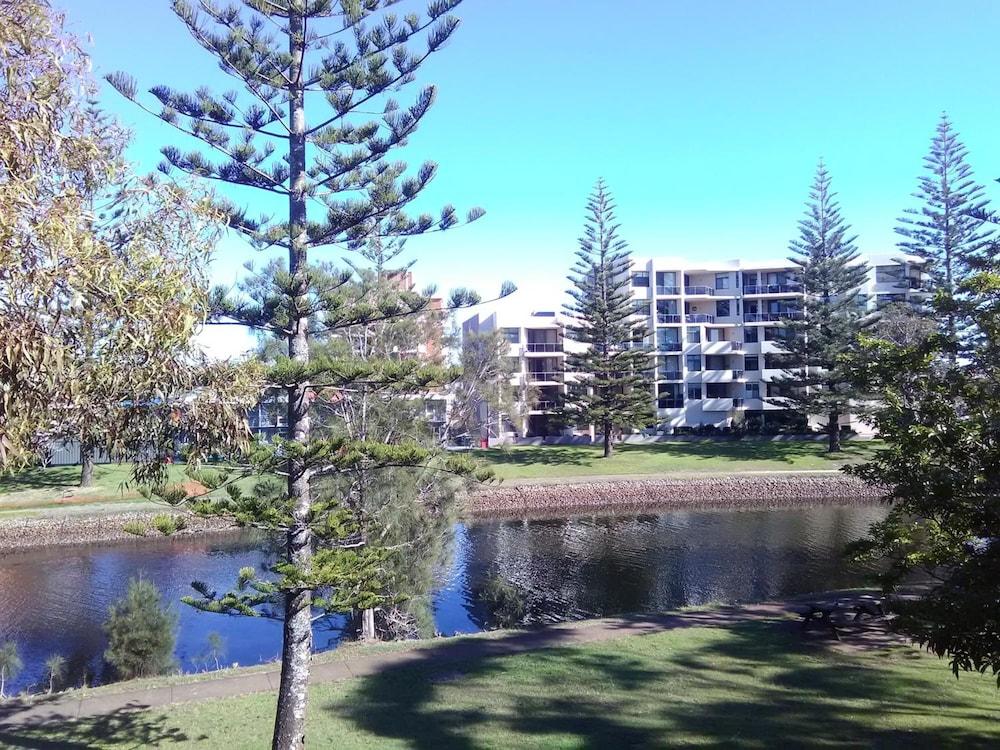 Palm Court Motor Inn Port Macquarie Ngoại thất bức ảnh