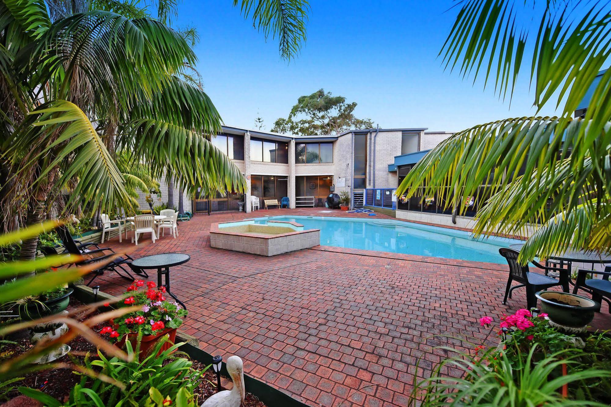 Palm Court Motor Inn Port Macquarie Ngoại thất bức ảnh